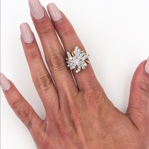 18kt yellow gold and diamond ring